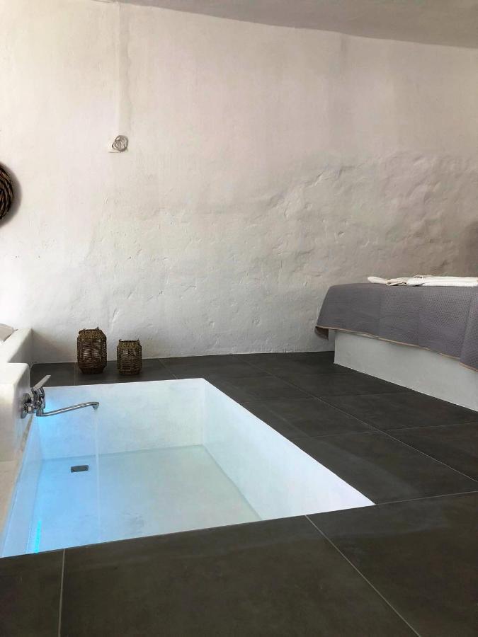 Bed and Breakfast Aqua Bay Agia Kyriaki Agia Kiriaki Beach  Экстерьер фото